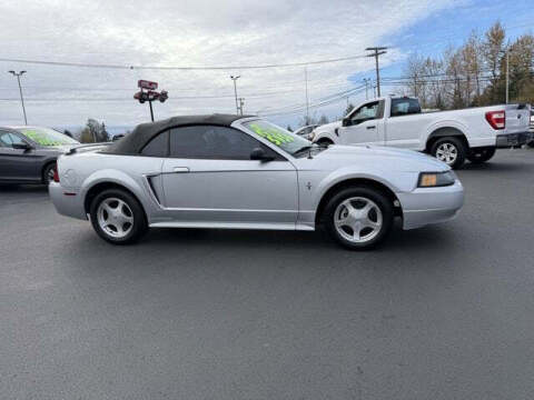 2001 Ford Mustang