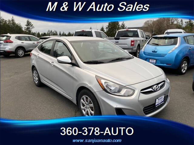 2012 Hyundai Accent GLS