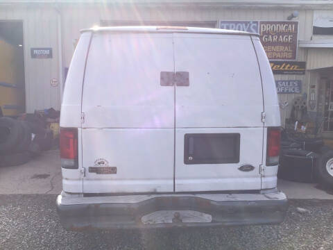 2004 Ford E-Series Cargo
