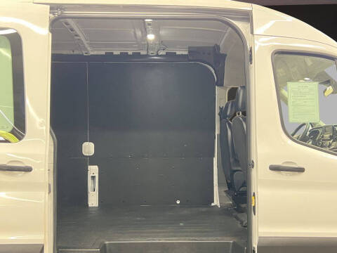 2023 Ford Transit