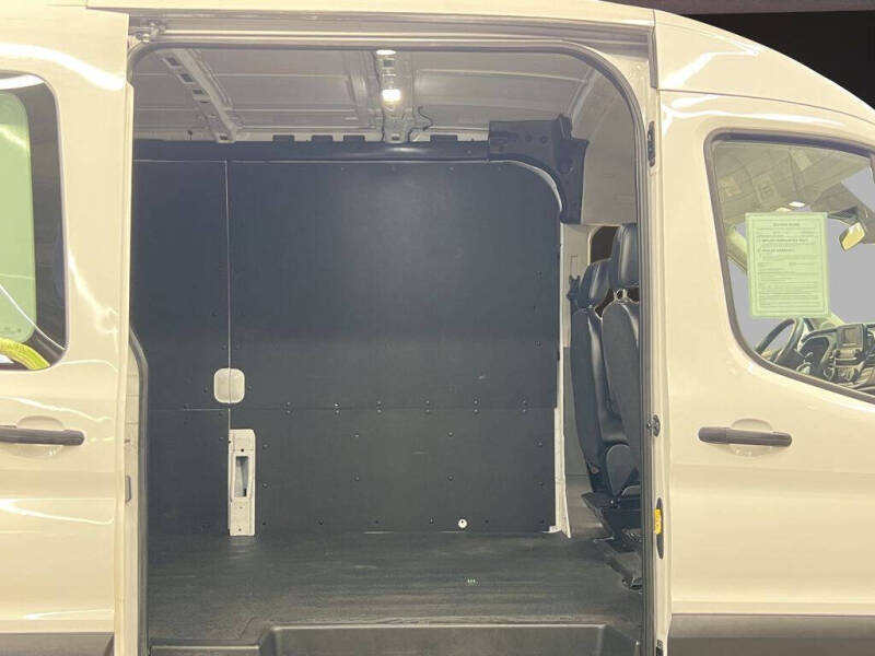 2023 Ford Transit
