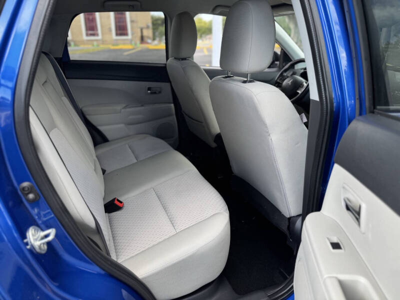 2017 Mitsubishi Outlander Sport 2.4 SE