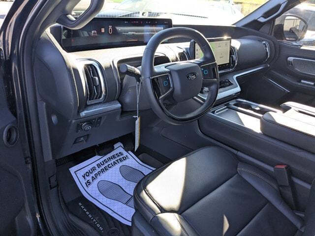 2025 Ford Expedition Tremor