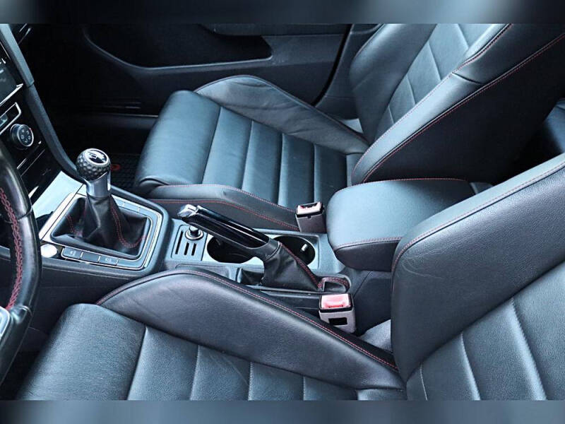 2020 Volkswagen Golf GTI Autobahn