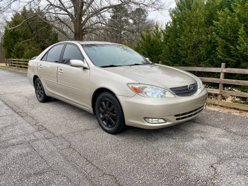 2004 Toyota Camry Standard