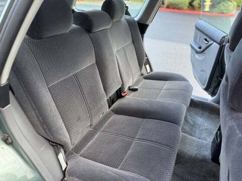 2003 Subaru Legacy L