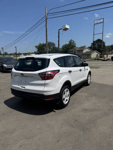 2017 Ford Escape S