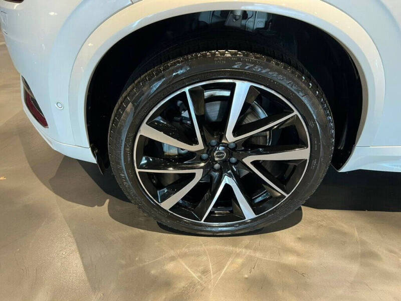 2023 Volvo XC90 B6 Plus Bright Theme 6P