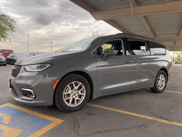 2022 Chrysler Pacifica Touring L