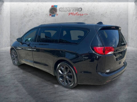 2018 Chrysler Pacifica Touring L Plus