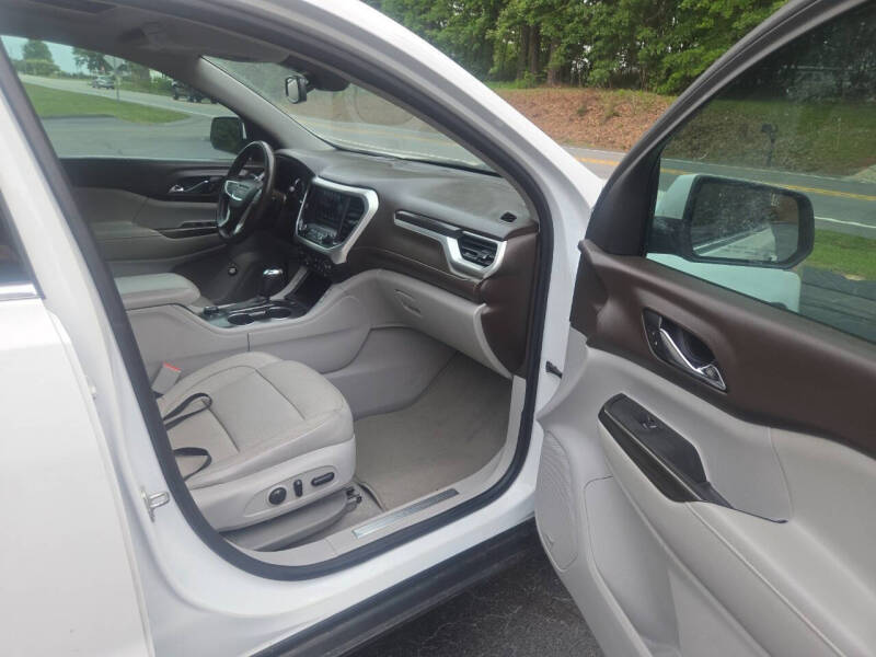 2017 GMC Acadia SLT-2