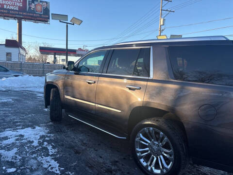 2018 Cadillac Escalade Luxury
