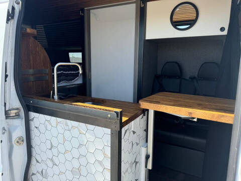 2014 Mercedes-Benz Sprinter 2500