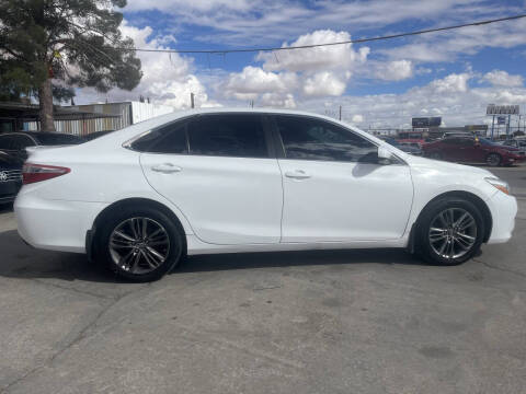 2017 Toyota Camry LE