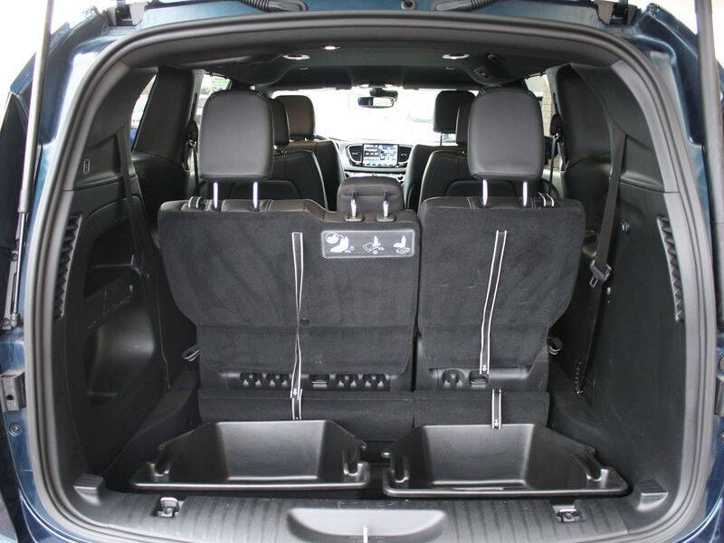 2021 Chrysler Pacifica Touring L