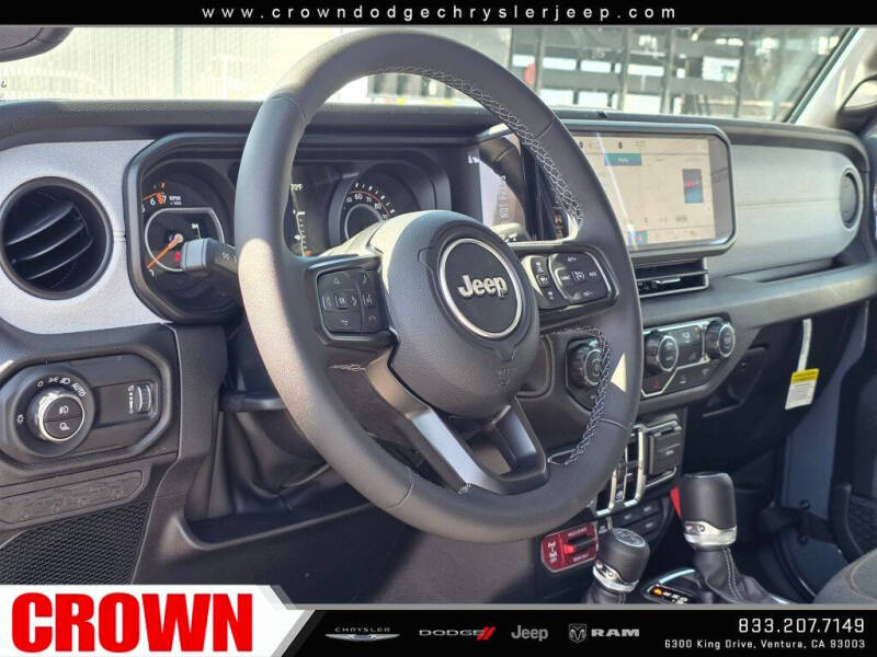 2025 Jeep Gladiator Willys