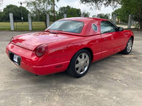 2003 Ford Thunderbird