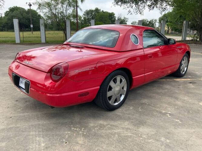 2003 Ford Thunderbird