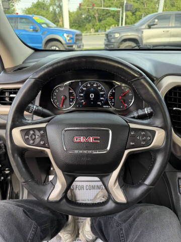 2017 GMC Acadia Denali