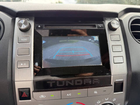 2016 Toyota Tundra SR