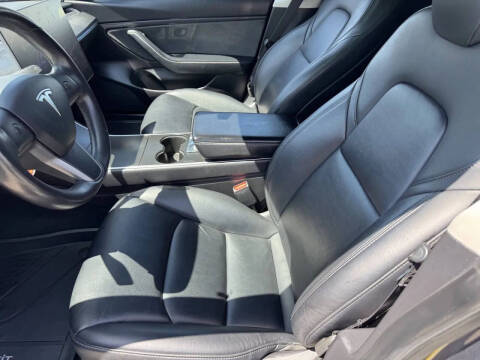 2019 Tesla Model 3 Standard Range Plus