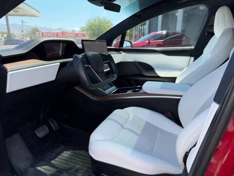 2023 Tesla Model X Standard Range