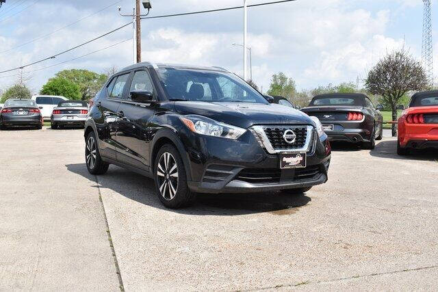 2020 Nissan Kicks for sale at Strawberry Road Auto Sales in Pasadena TX