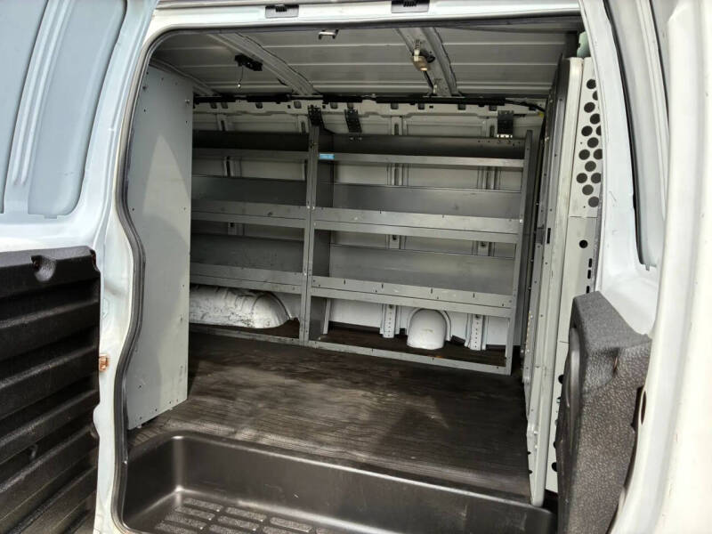 2019 Chevrolet Express 2500