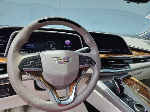 2024 Cadillac Escalade ESV Sport Platinum