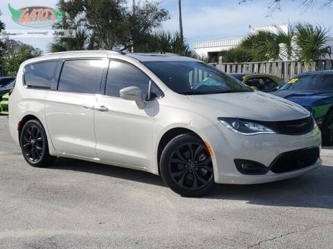 2020 Chrysler Pacifica for sale at GATOR'S IMPORT SUPERSTORE in Melbourne FL