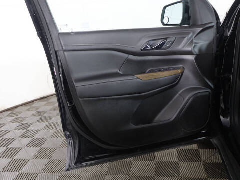 2022 GMC Acadia SLE