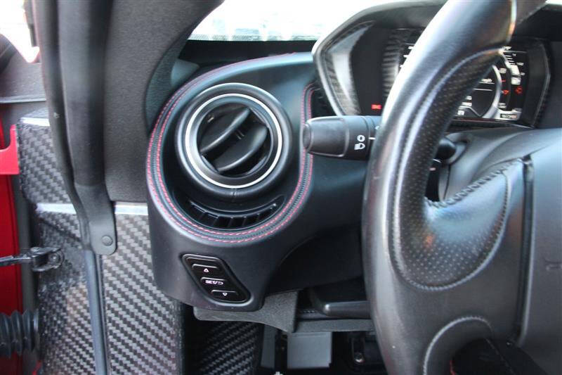 2015 Alfa Romeo 4C Launch Edition