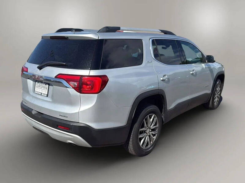 2018 GMC Acadia SLE-2