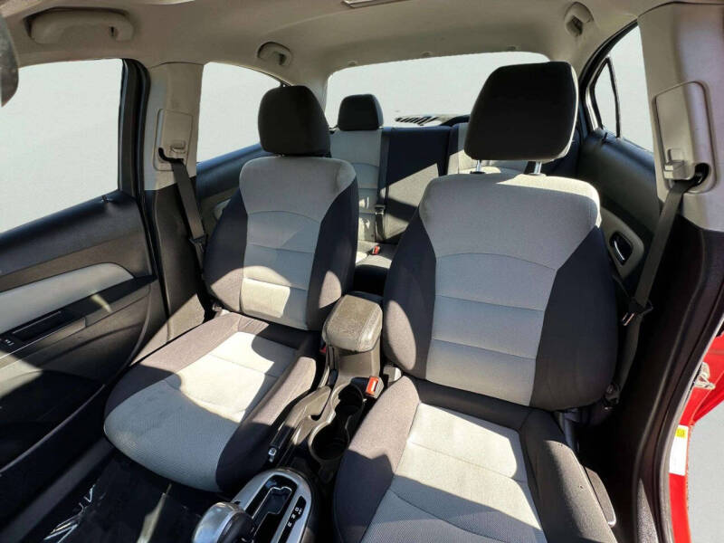 2016 Chevrolet Cruze Limited LS Auto