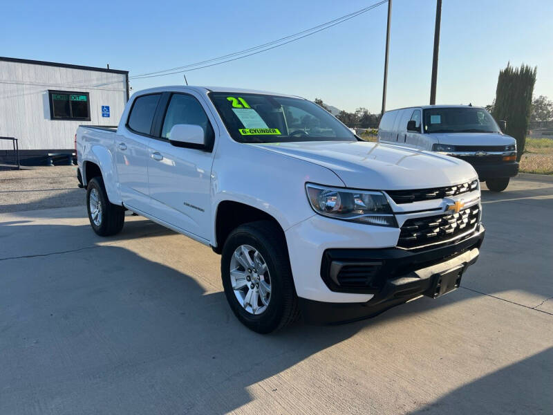 2021 Chevrolet Colorado LT photo 2