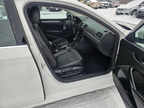 2015 Volkswagen Passat 2.0L TDI SE