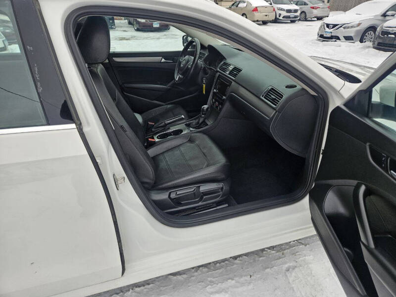 2015 Volkswagen Passat 2.0L TDI SE