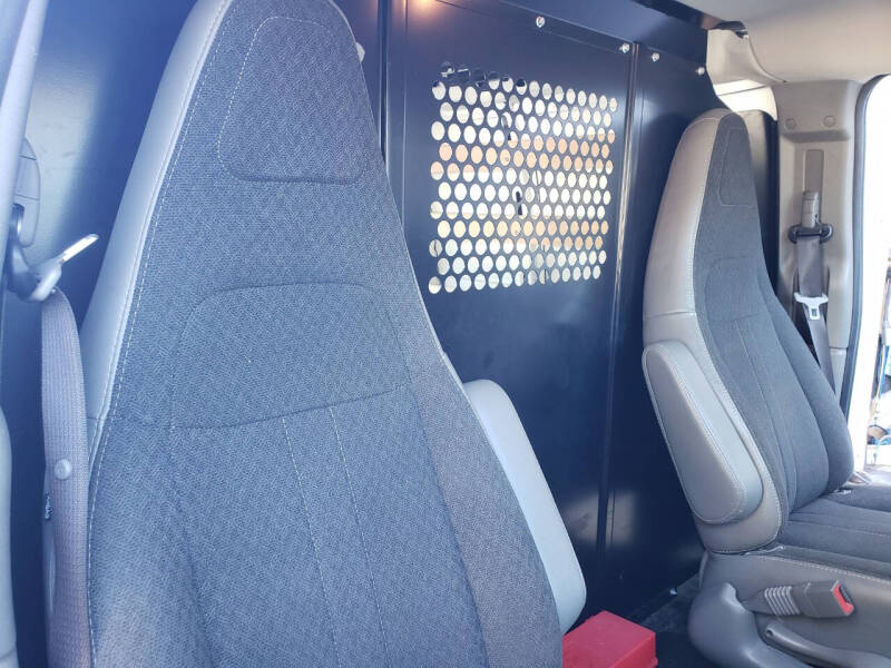 2024 Chevrolet Express 2500