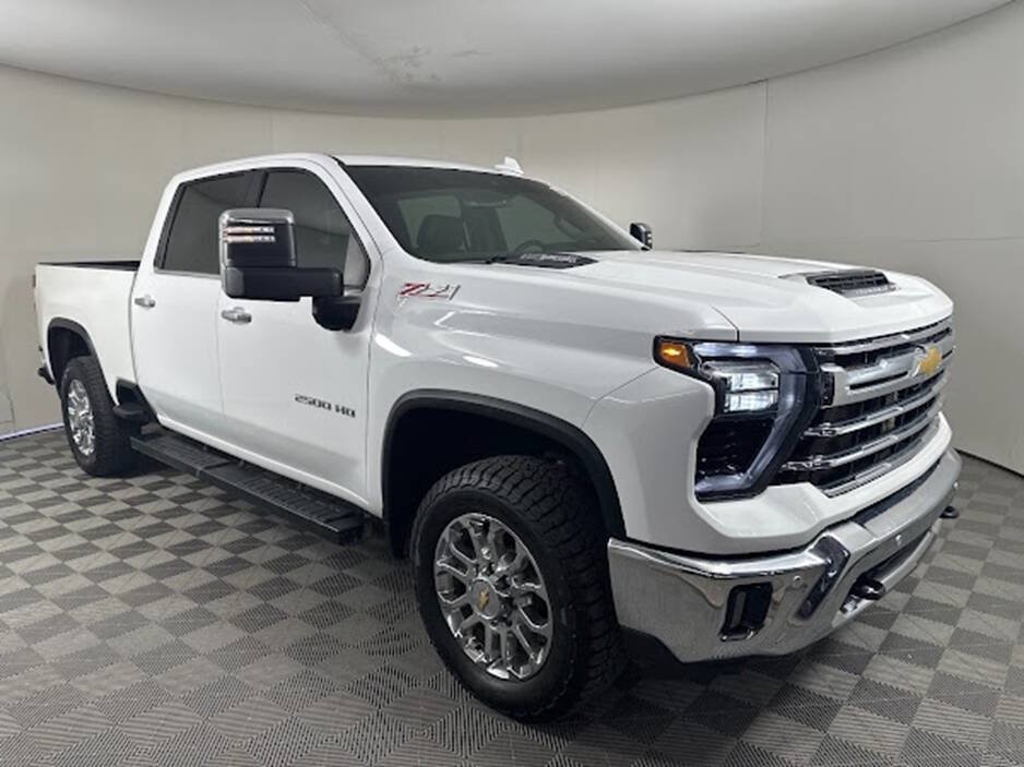 2024 Chevrolet Silverado 2500HD LTZ 4x4 4dr Crew Cab SB 
