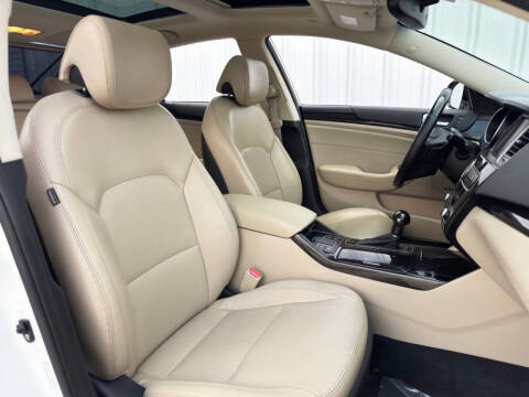 2014 Kia Cadenza Premium