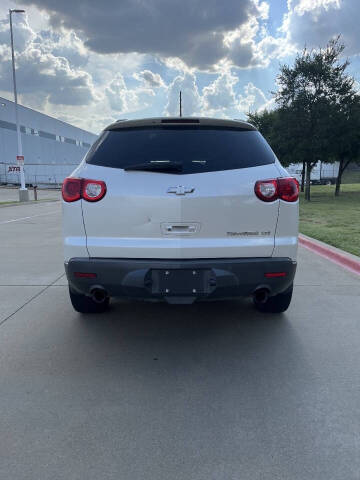 2011 Chevrolet Traverse LTZ