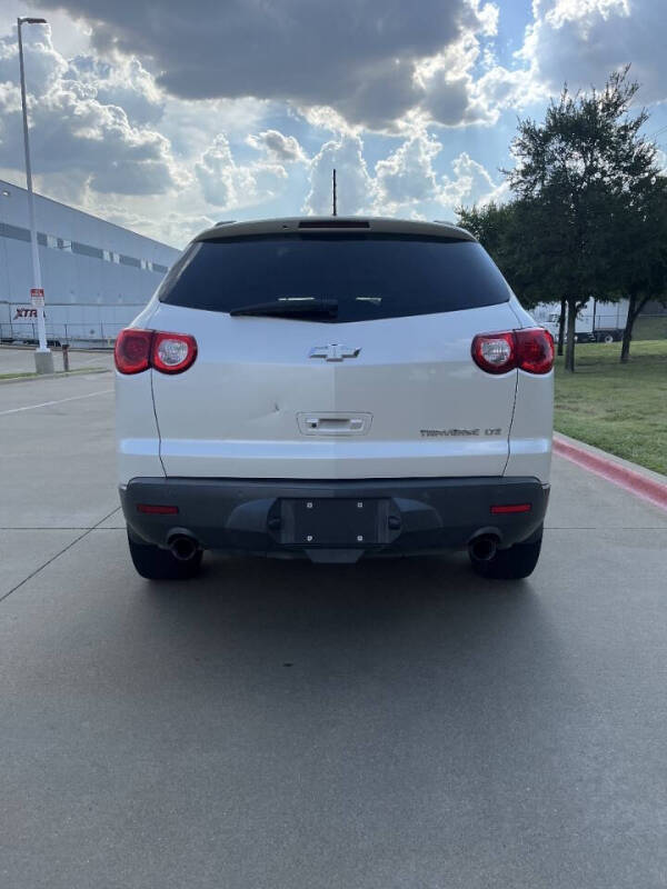 2011 Chevrolet Traverse LTZ