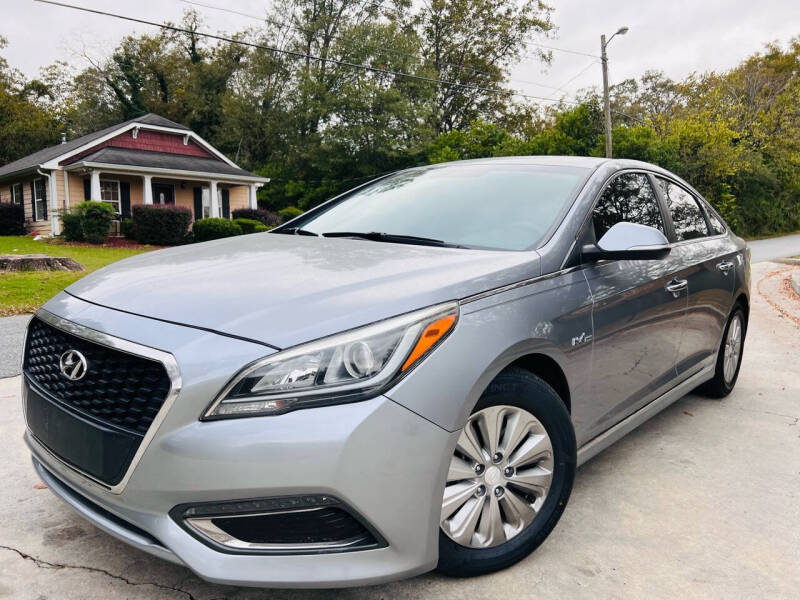 2016 Hyundai Sonata Hybrid for sale at Cobb Luxury Cars in Marietta GA