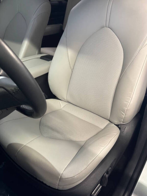 2024 Toyota Grand Highlander Hybrid XLE