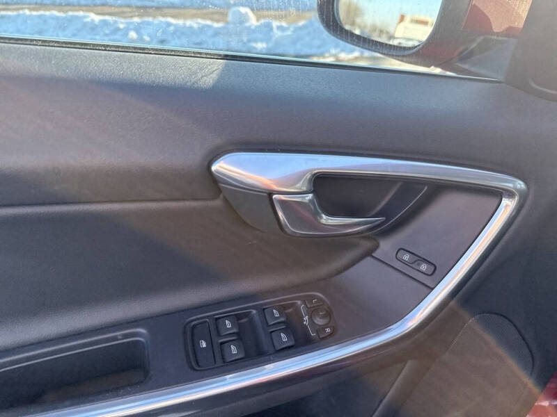 2015 Volvo S60 T5 Premier