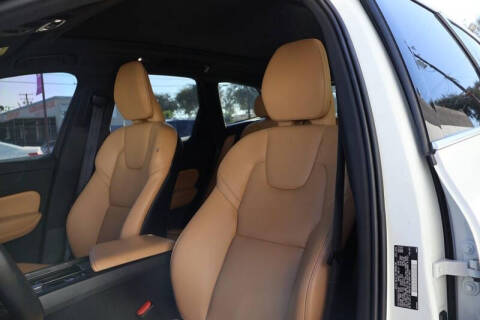 2020 Volvo XC60 T5 Momentum