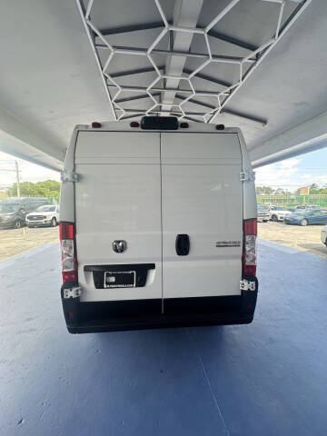 2025 RAM ProMaster SLT+ 2500