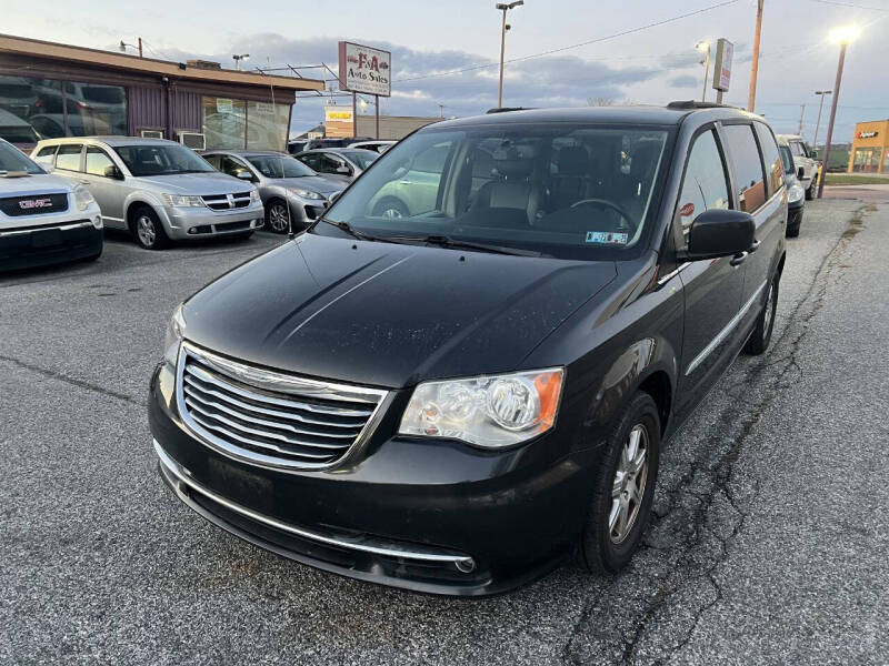 2012 Chrysler Town & Country Touring