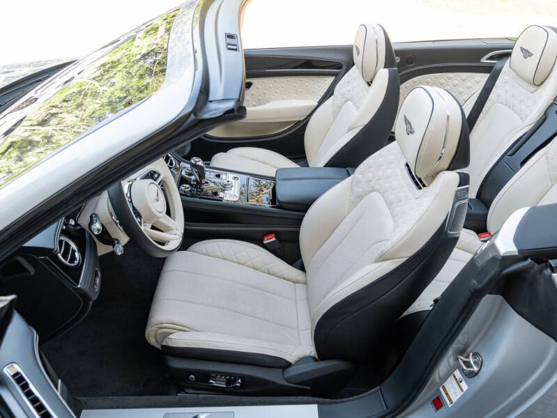 2023 Bentley Continental