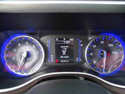 2023 Chrysler Voyager LX